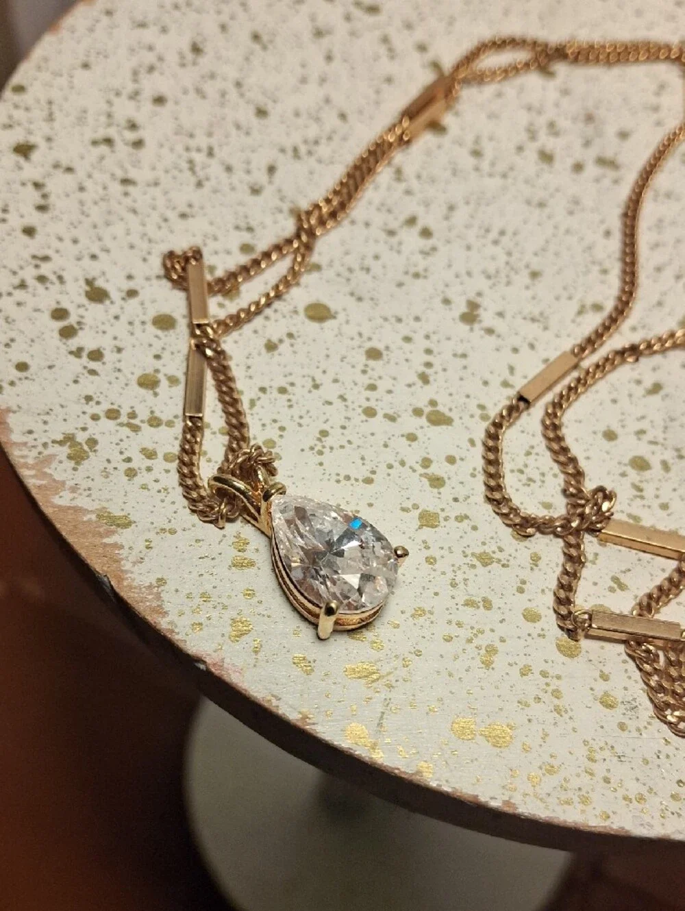 Avon Gold Teardrop Pendant Necklace with Clear Crystal